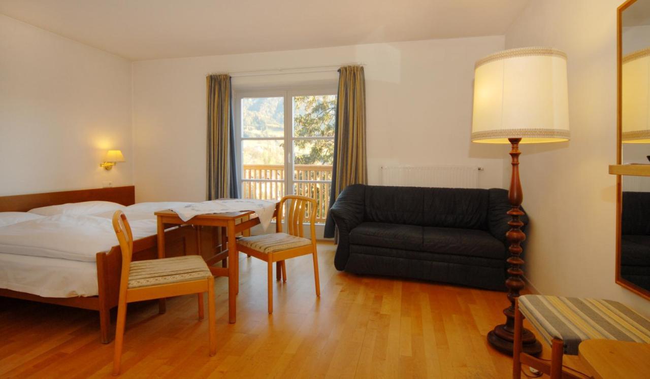 Hotel Rose Wenzer Fiè Екстериор снимка